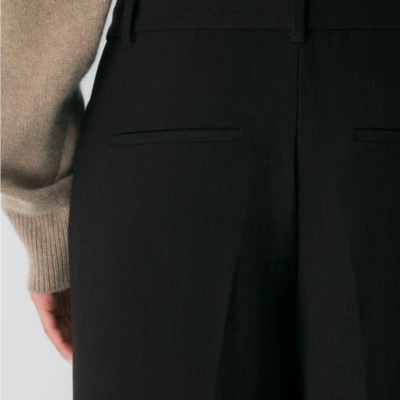The Effortless Pant Aritzia Black Sz 10 - Picture 4 of 4